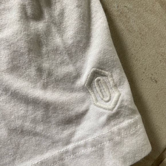 ❤️ 4 for $25 ❤️‎ Men’s UNIQLO demon slayer Sabito tee shirt size small - Picture 3 of 4